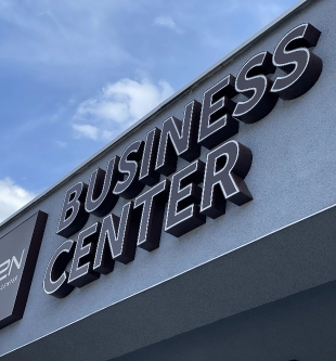 R2N - Business Center